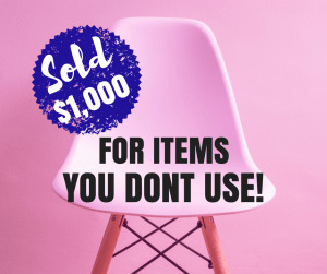 Learn how this family sells things they don't use and makes money online. Start your new work from home job today! #makemoneyonline #fleamarketflip #ebay #Flippingfurniture