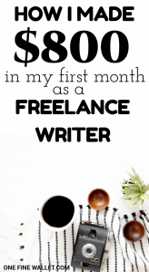 Making money freelance writing can be the perfect online job for beginners. Read the exact steps that made me my first $800 #freelance #makemoneyonline #makemoneyfast