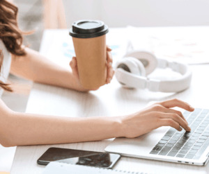 how to become a transcriptionist