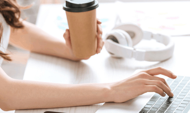 How to Become a Transcriptionist – Free Transcription Training