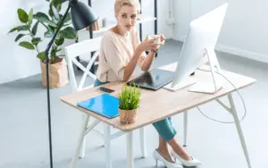 Legitimate work from home jobs that are worth your time - over 100 genuine work at home jobs to choose from