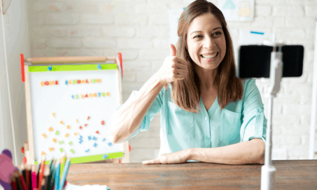 VIPKid Review: Over $1,700/month Teaching English Online
