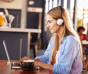 online customer service chat jobs