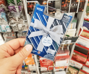Person holding visa gift card.