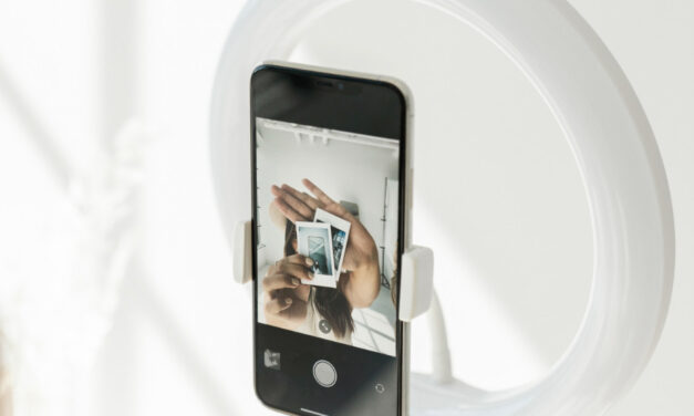 Faceless Content Ideas for Tiktok and Instagram